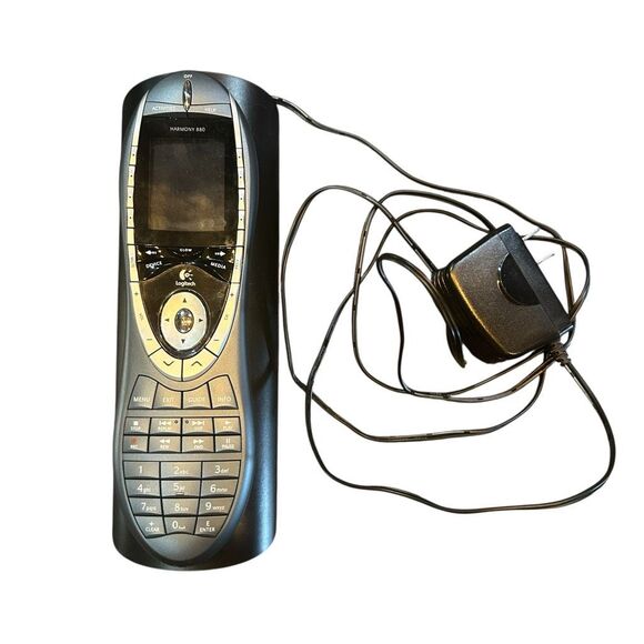 Logitech Harmony 880 Gray Universal Remote with Charging Dock - Picture 1 of 7